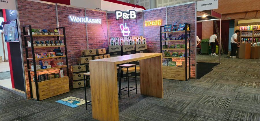 Stand Punto y Banca 2026